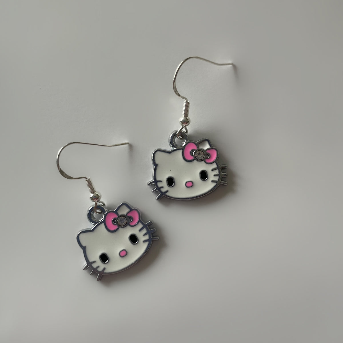 Hello kitty hoop earrings online