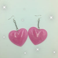 Whimsical Diva Hearts (with chain)
